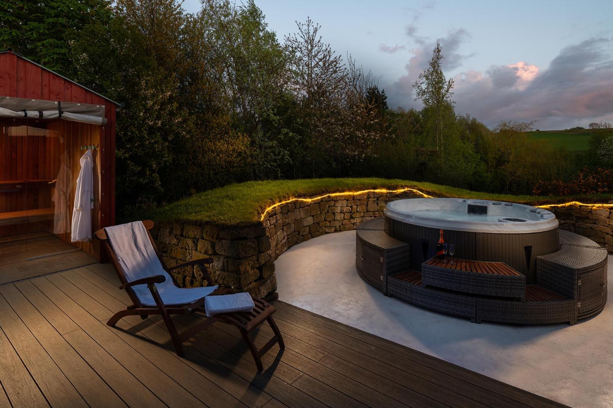 Groom'S Bell Greenlaw Exterior foto